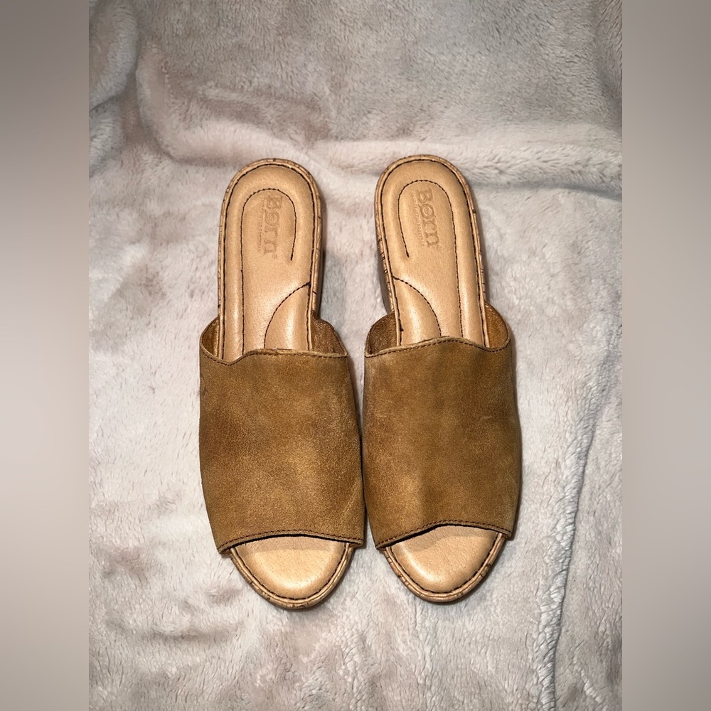 Born womens wedge sandal size 9 - Picture 2 of 7